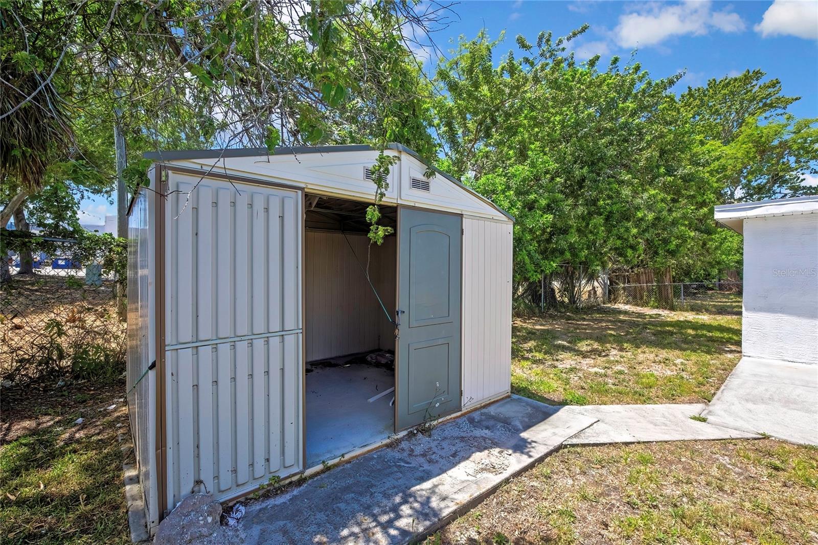 WEST PORT SUB - Residential