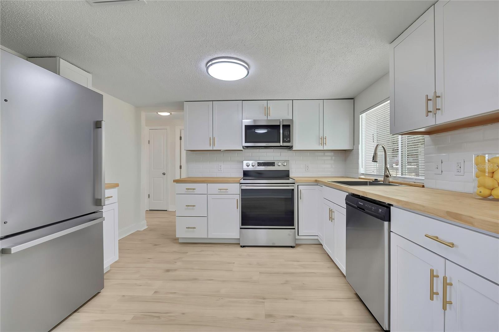 WEST PORT SUB - Residential