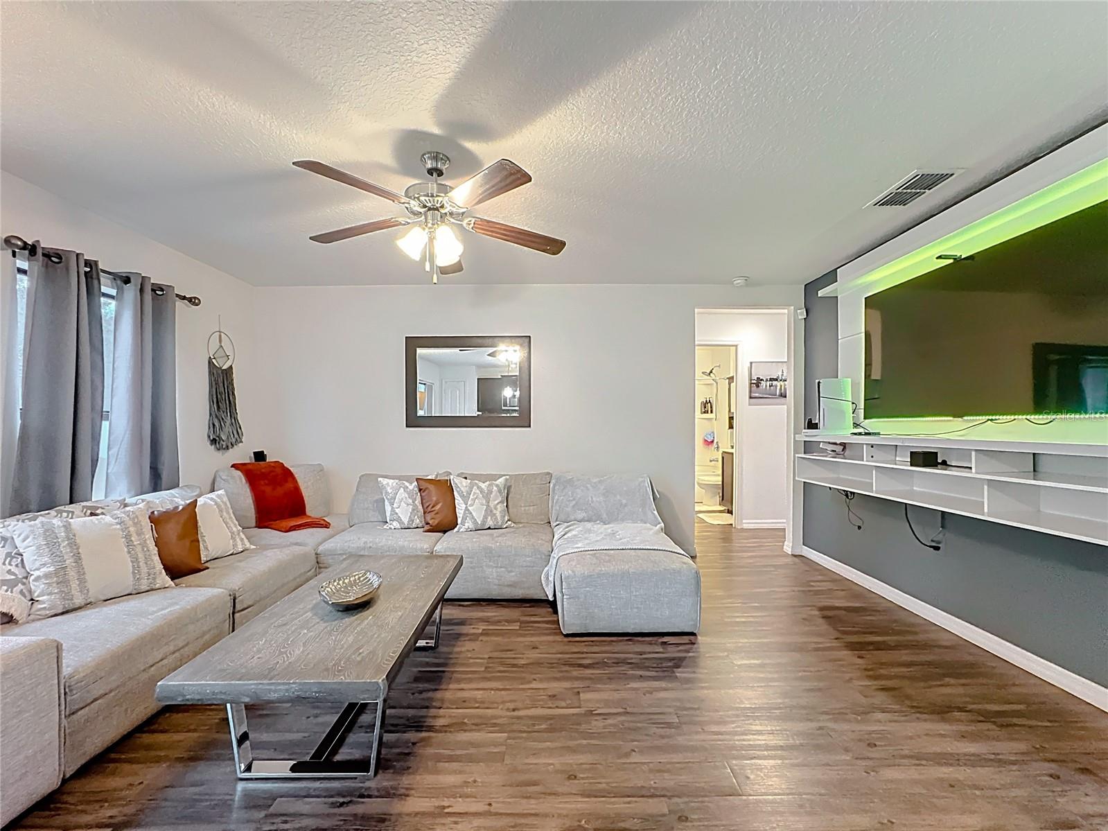 MEADOW RIDGE OF GRAND ISLAND - Residential