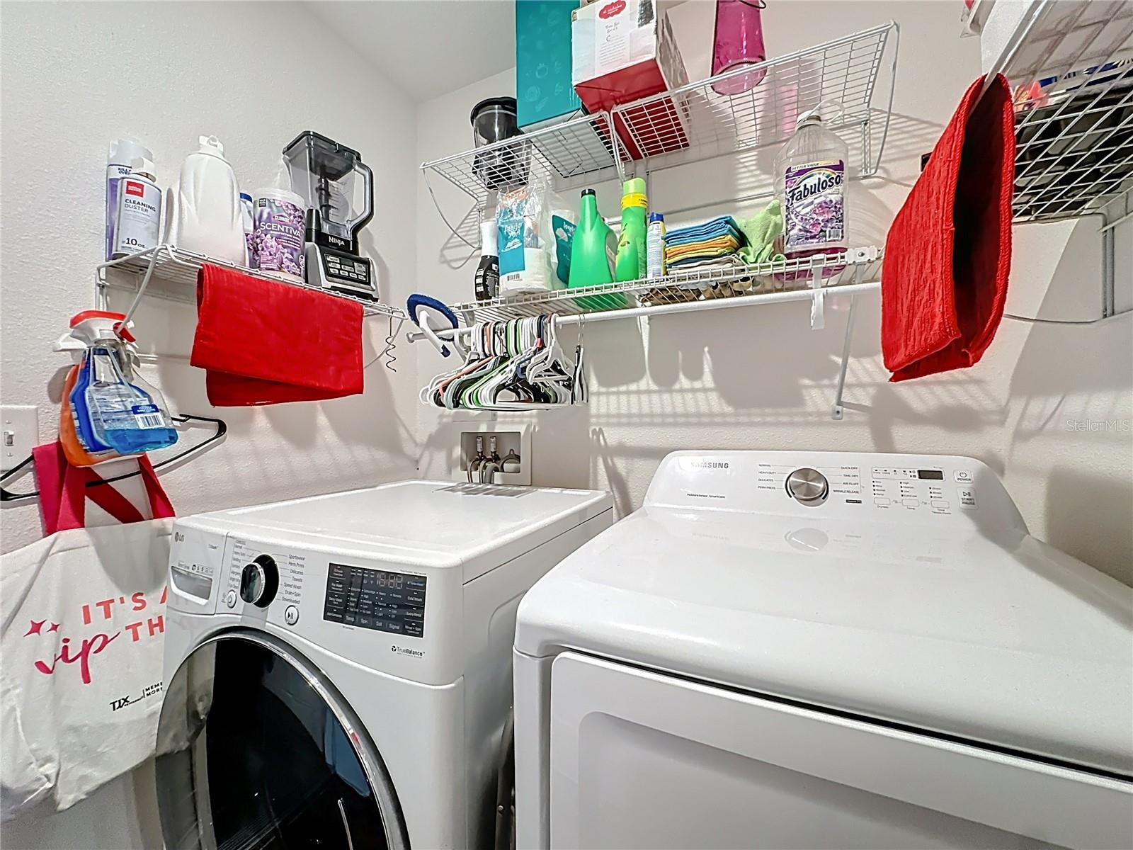 MEADOW RIDGE OF GRAND ISLAND - Residential