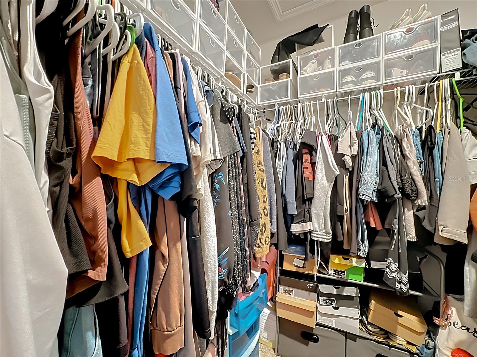 MEADOW RIDGE OF GRAND ISLAND - Residential