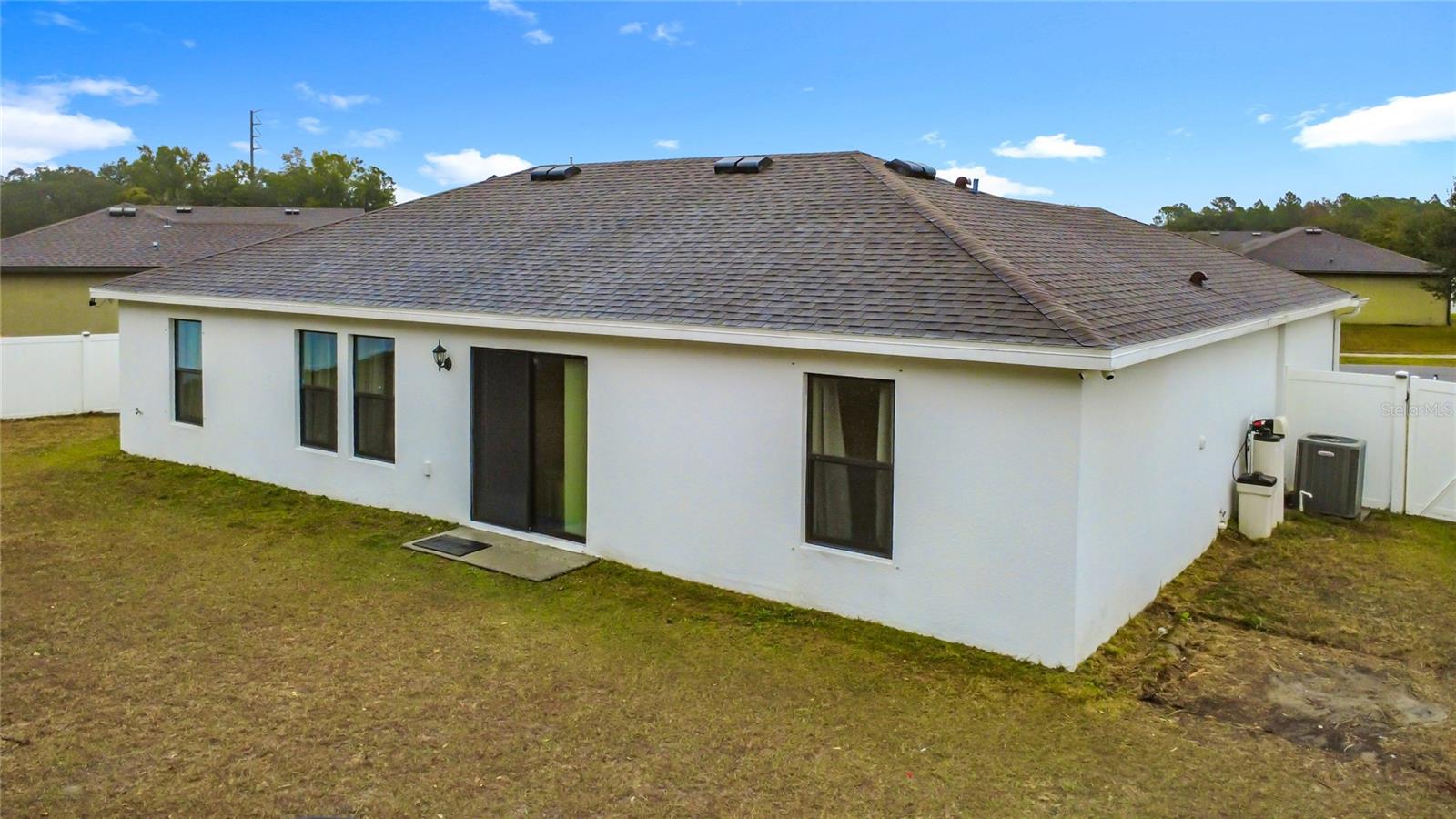 MEADOW RIDGE OF GRAND ISLAND - Residential