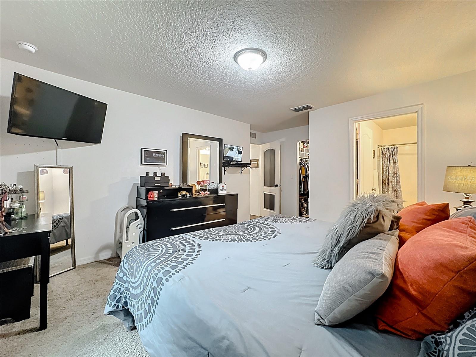 MEADOW RIDGE OF GRAND ISLAND - Residential