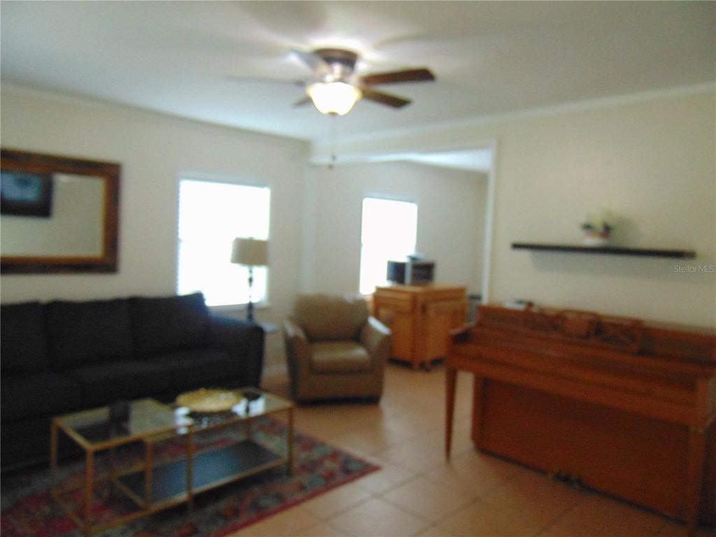 Photo of 3215 W Hartnett Avenue, Tampa, FL 33611 (MLS # TB8492818)