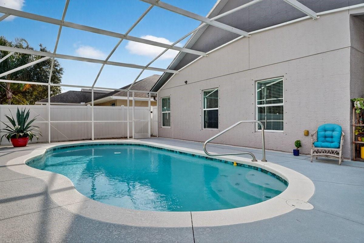 WATERS EDGE PH 09A - Residential