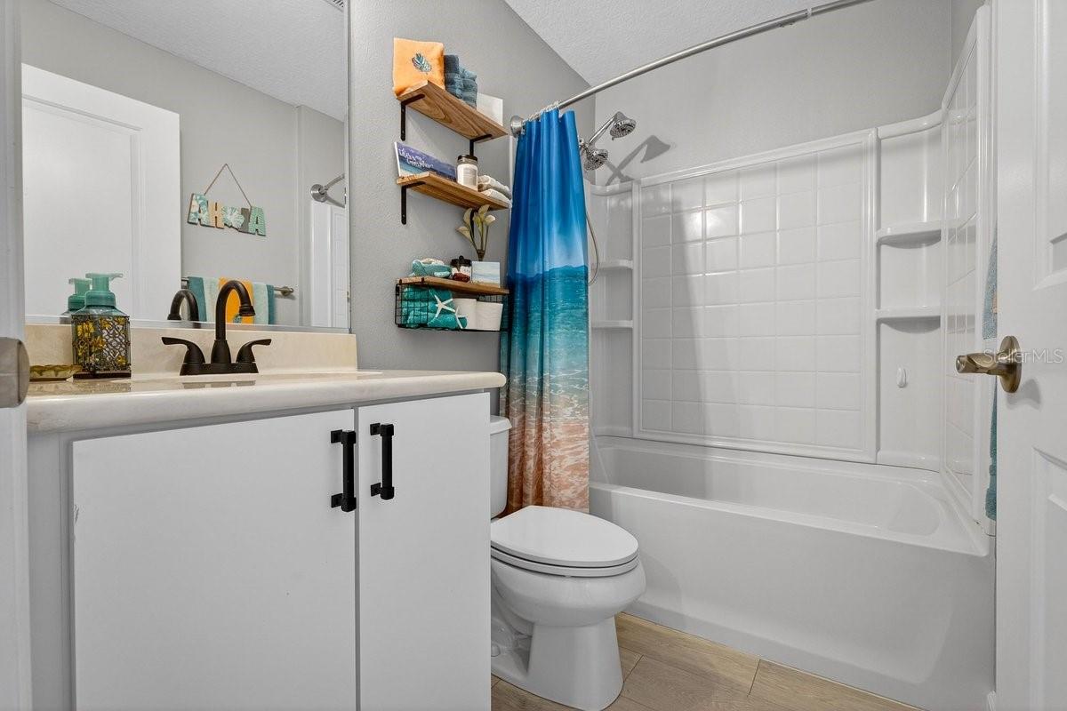 WATERS EDGE PH 09A - Residential