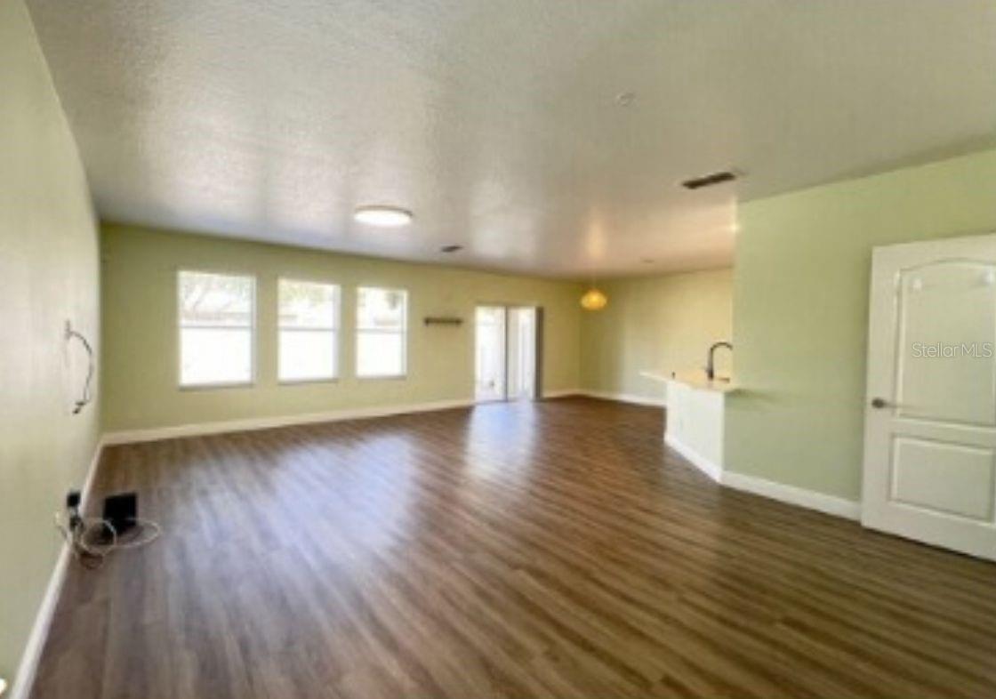 2183 LEATHER FERN DRIVE