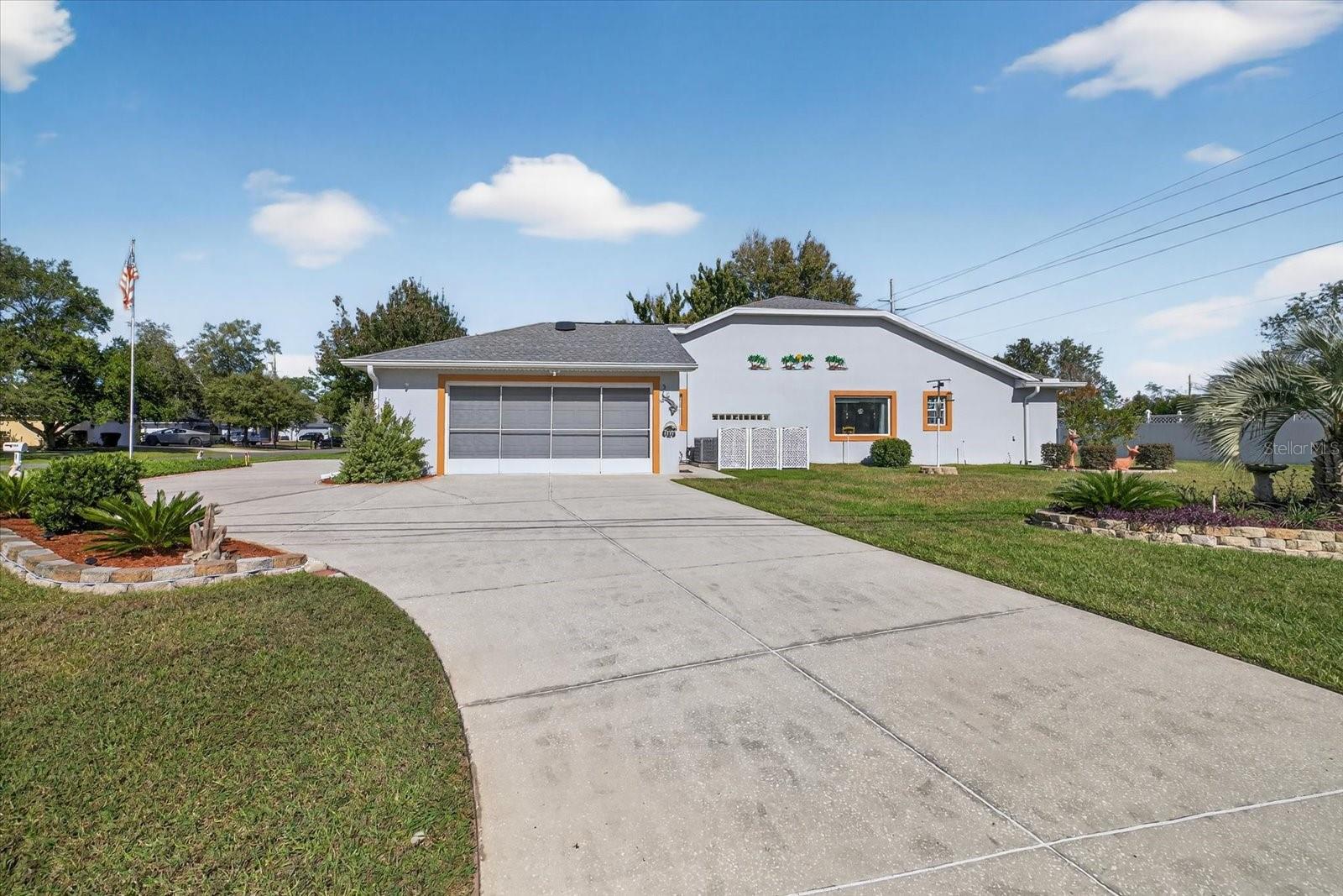 SPRING HILL - Residential