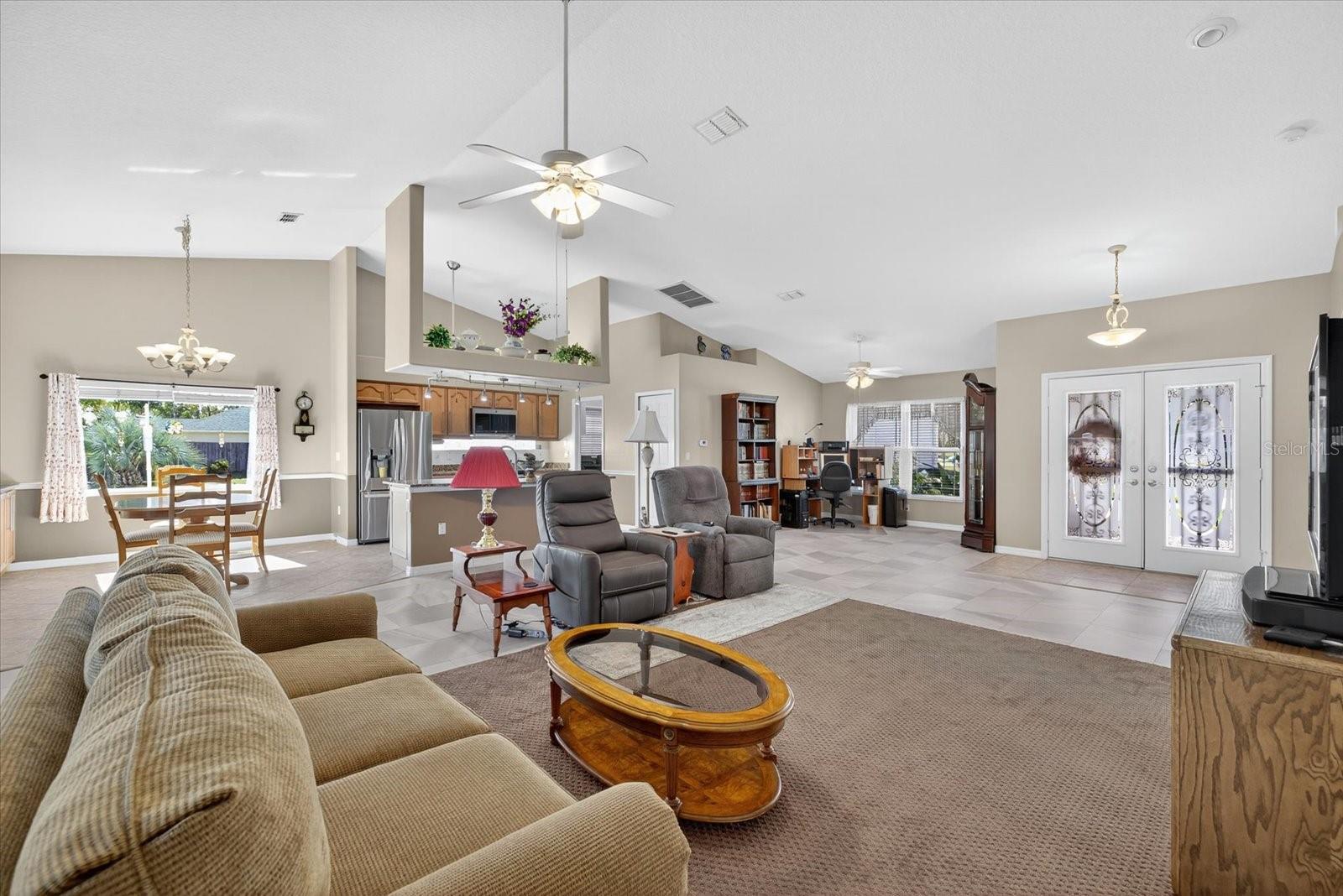 SPRING HILL - Residential