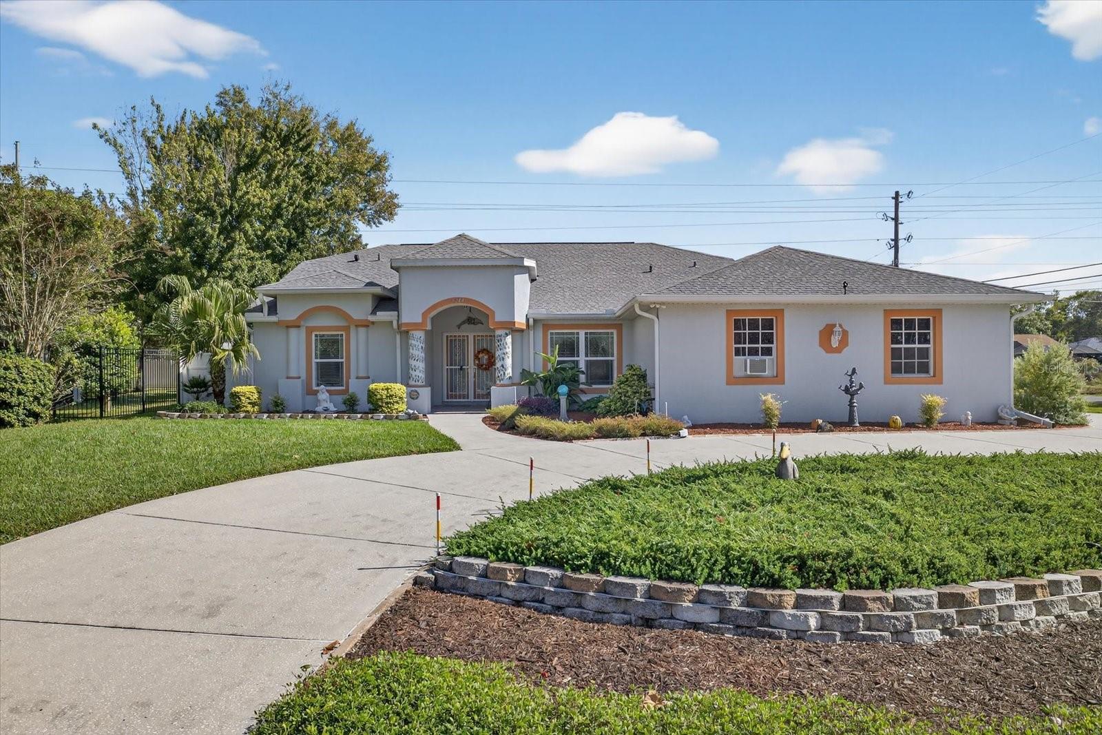 SPRING HILL - Residential