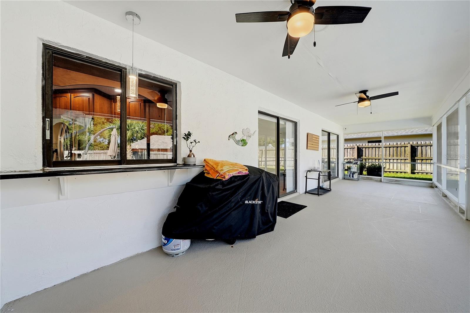 LAKE VALENCIA UNIT 3B - Residential