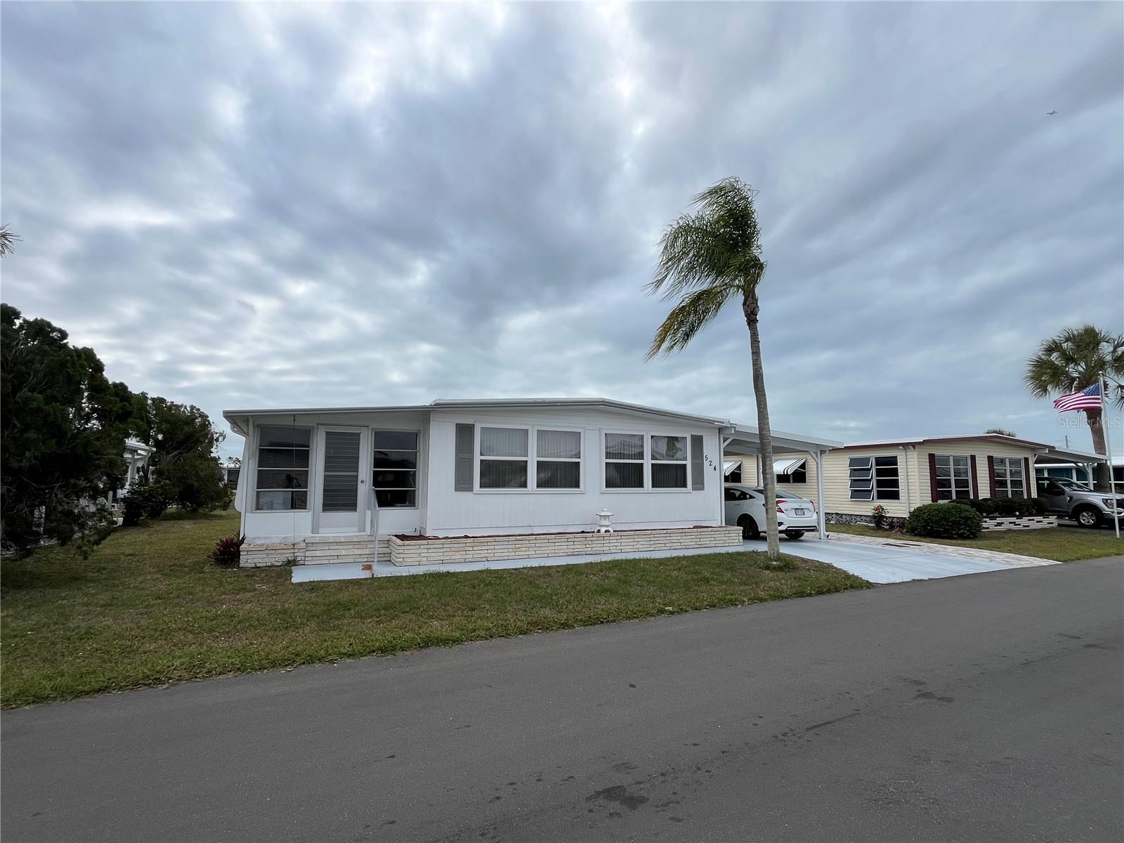 VENICE ISLE - Residential