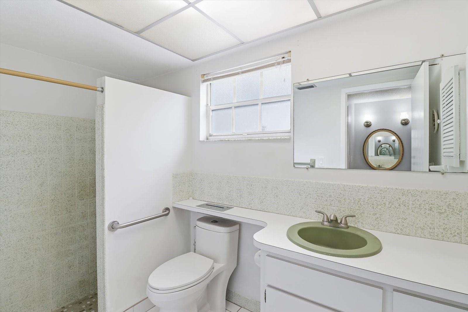 BEACON WOODS VILLAGE - Residential