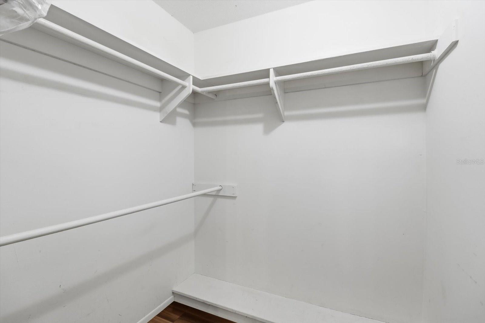 BEACON WOODS VILLAGE - Residential