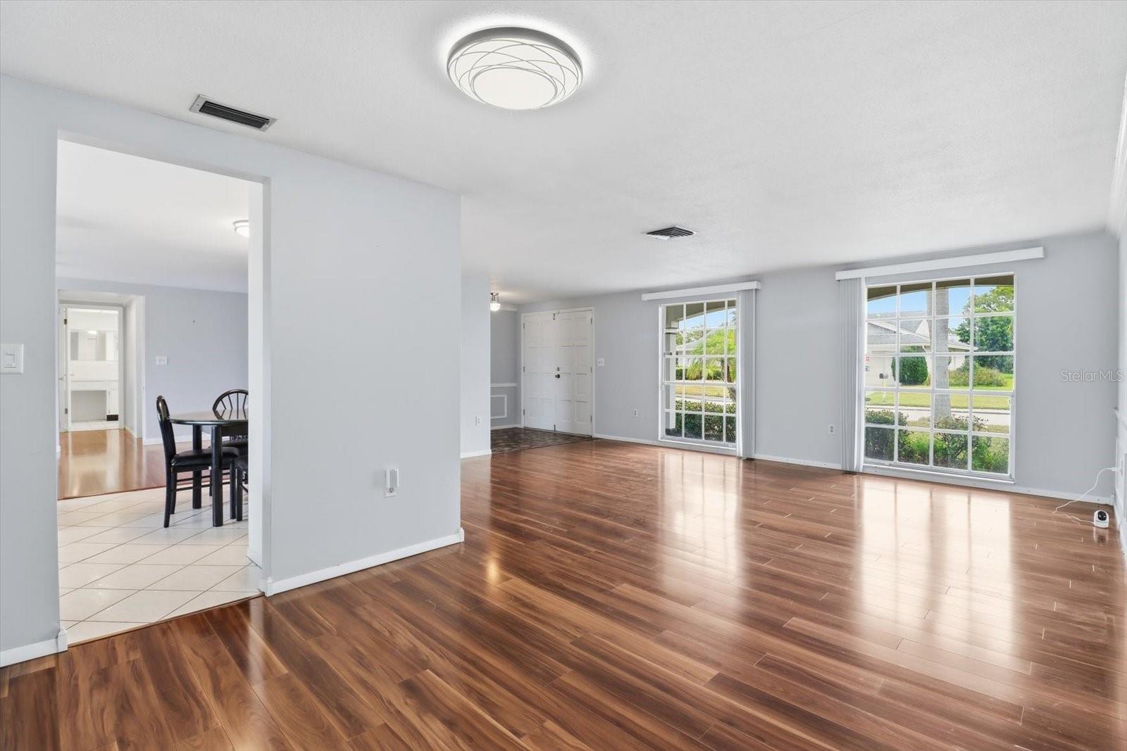 BEACON WOODS VILLAGE - Residential