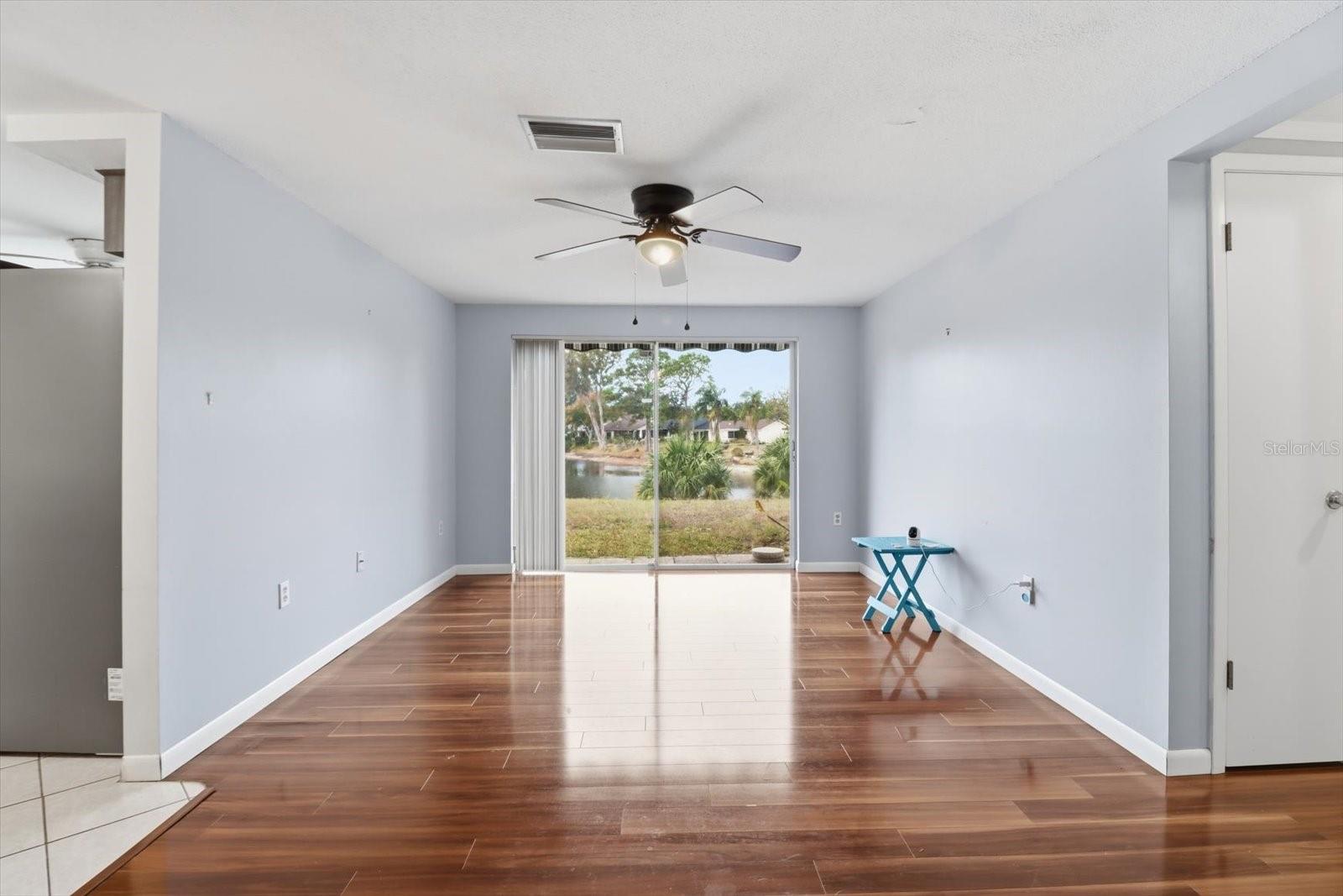 BEACON WOODS VILLAGE - Residential