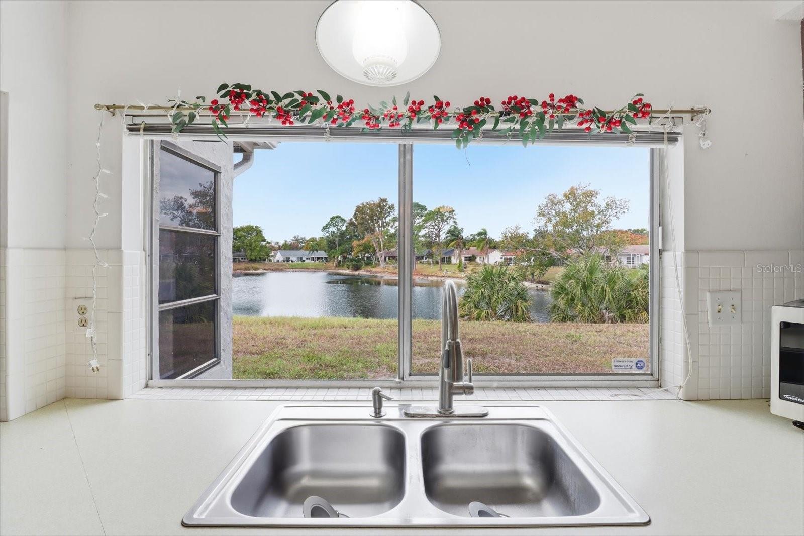 BEACON WOODS VILLAGE - Residential