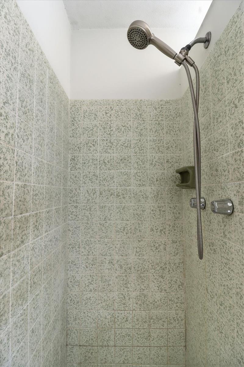 BEACON WOODS VILLAGE - Residential