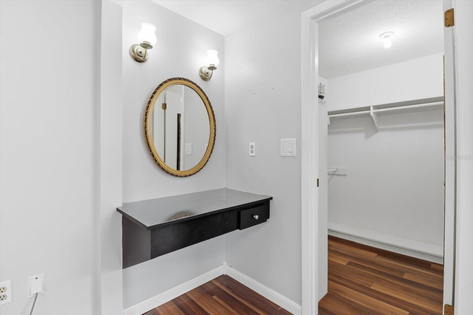 BEACON WOODS VILLAGE - Residential