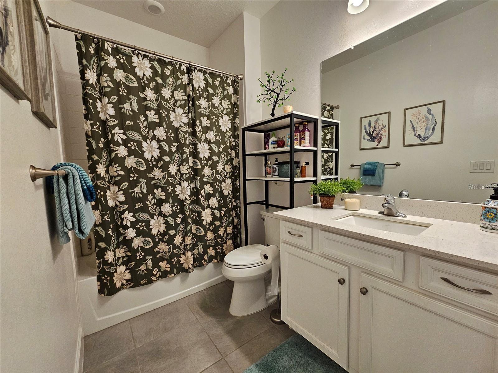 MIRABAY PRCL 8 - Residential