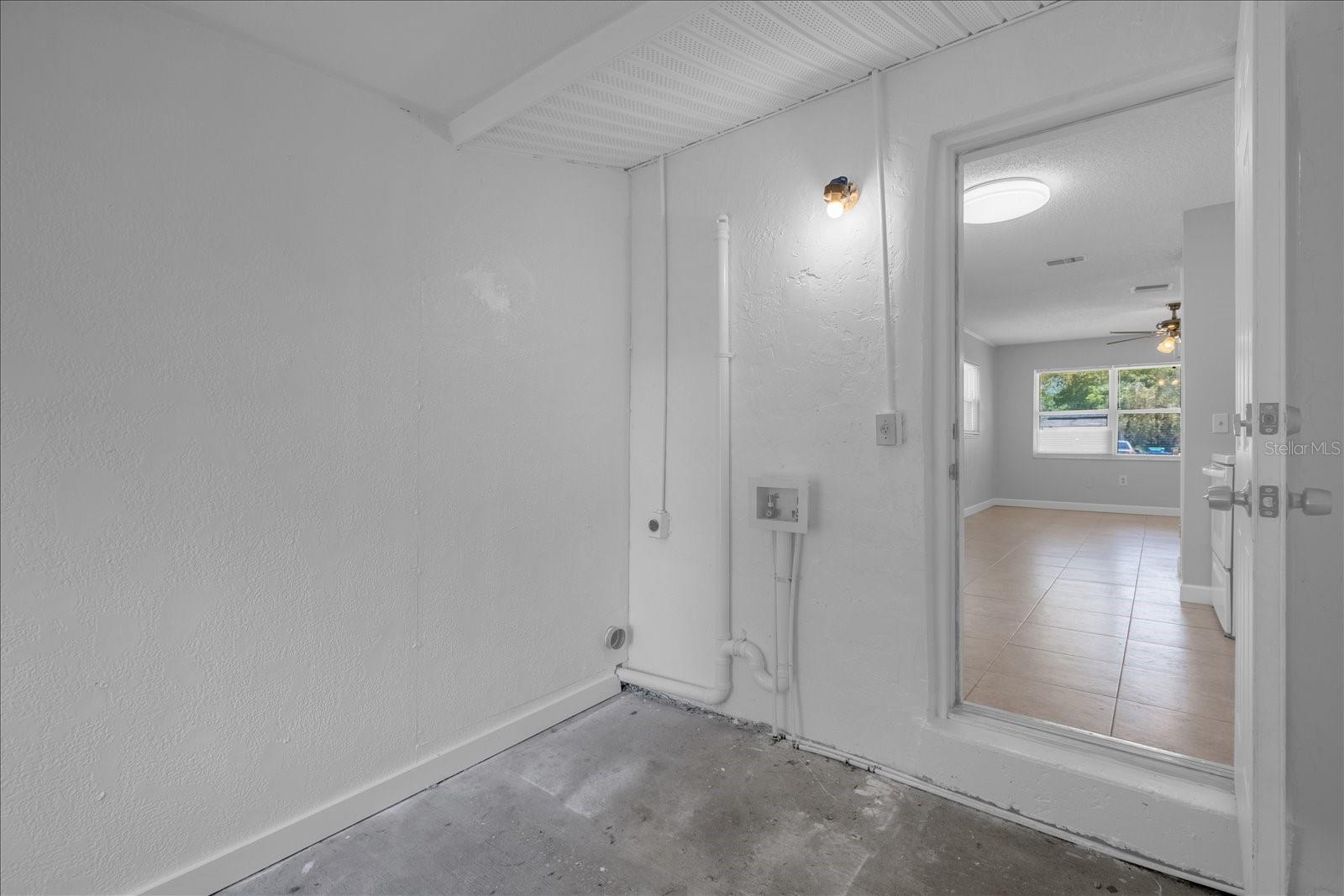 LAKE VIEW LAKE MARY - Residential Lease