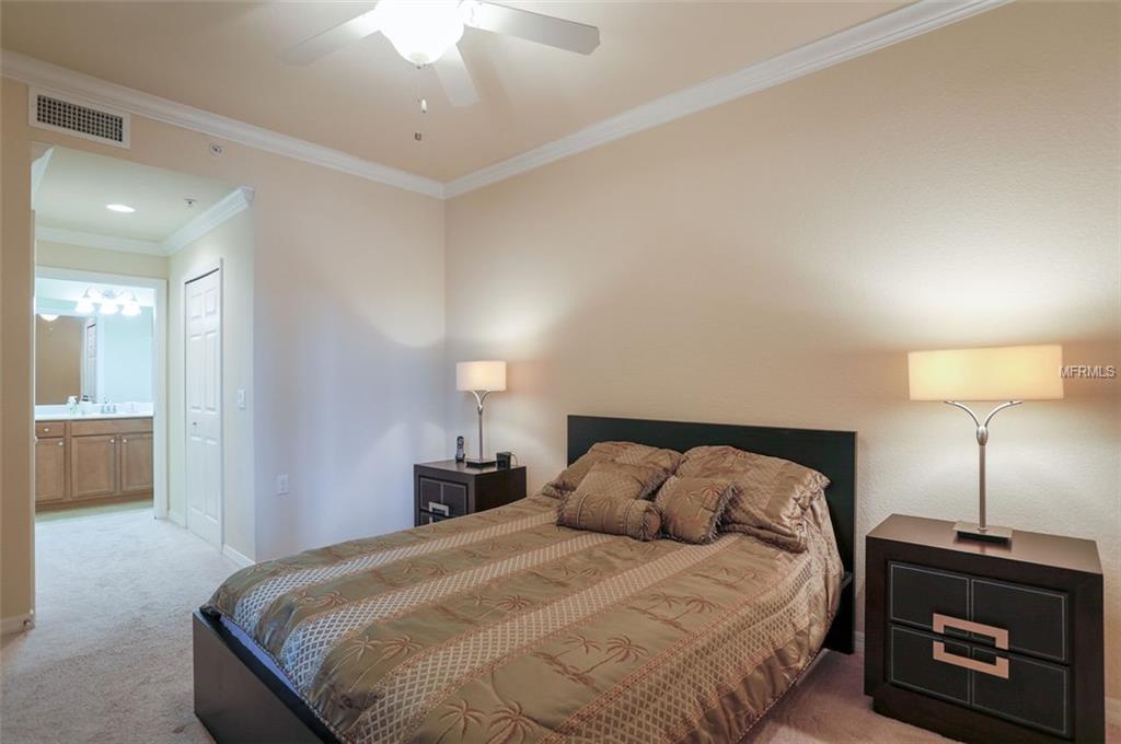 GRAND ESTUARY V RVR STD PH1 OR2396/6779 - Residential Lease