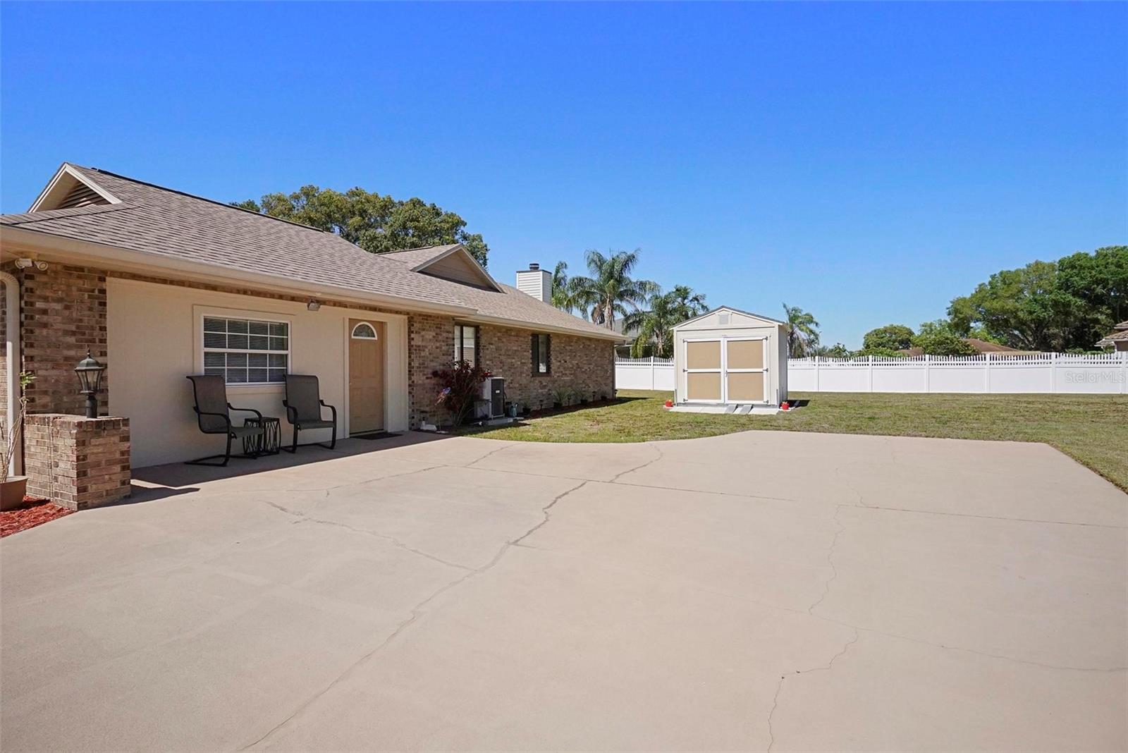 516 DONALDSON DRIVE