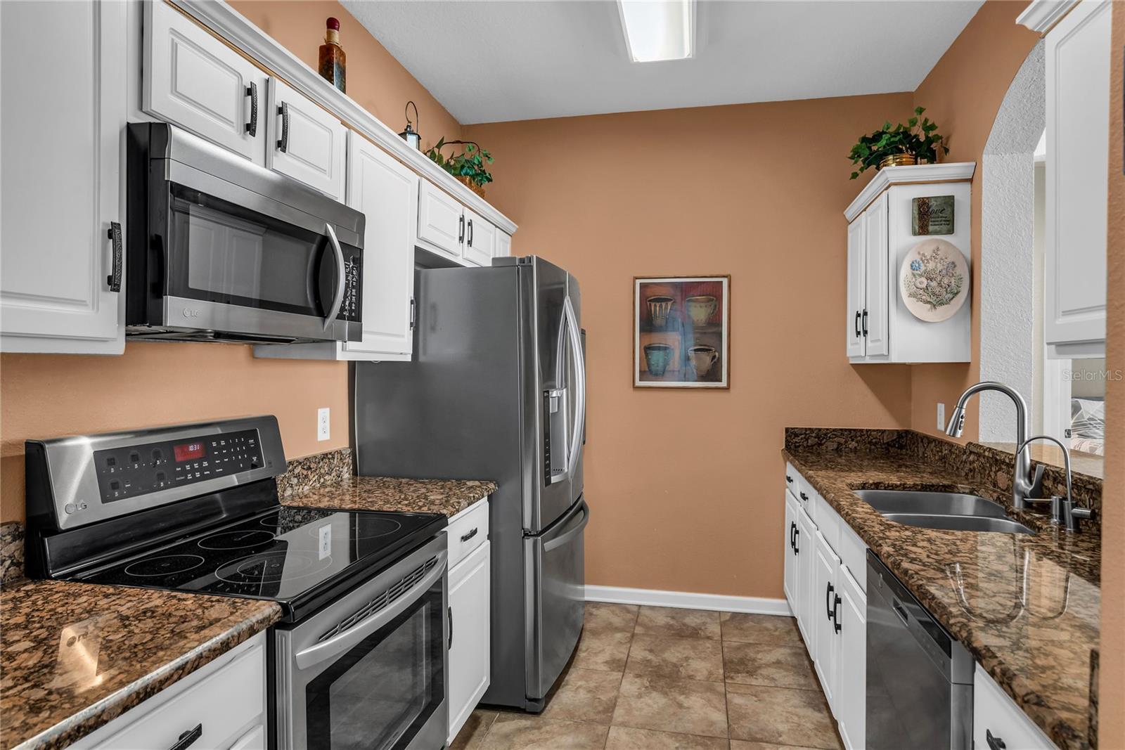 BRANTLEY TERRACE CONDO PH 1 THRU 7 - Residential