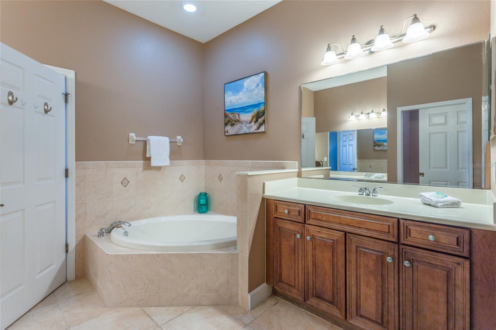 OCEAN HAMMOCK - Residential