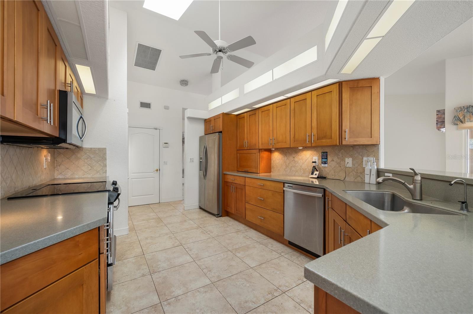 PUNTA GORDA ISLES SEC 11 - Residential