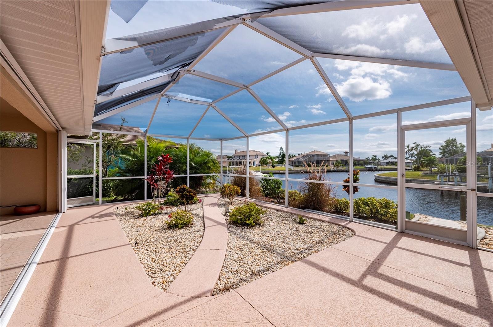 PUNTA GORDA ISLES SEC 11 - Residential