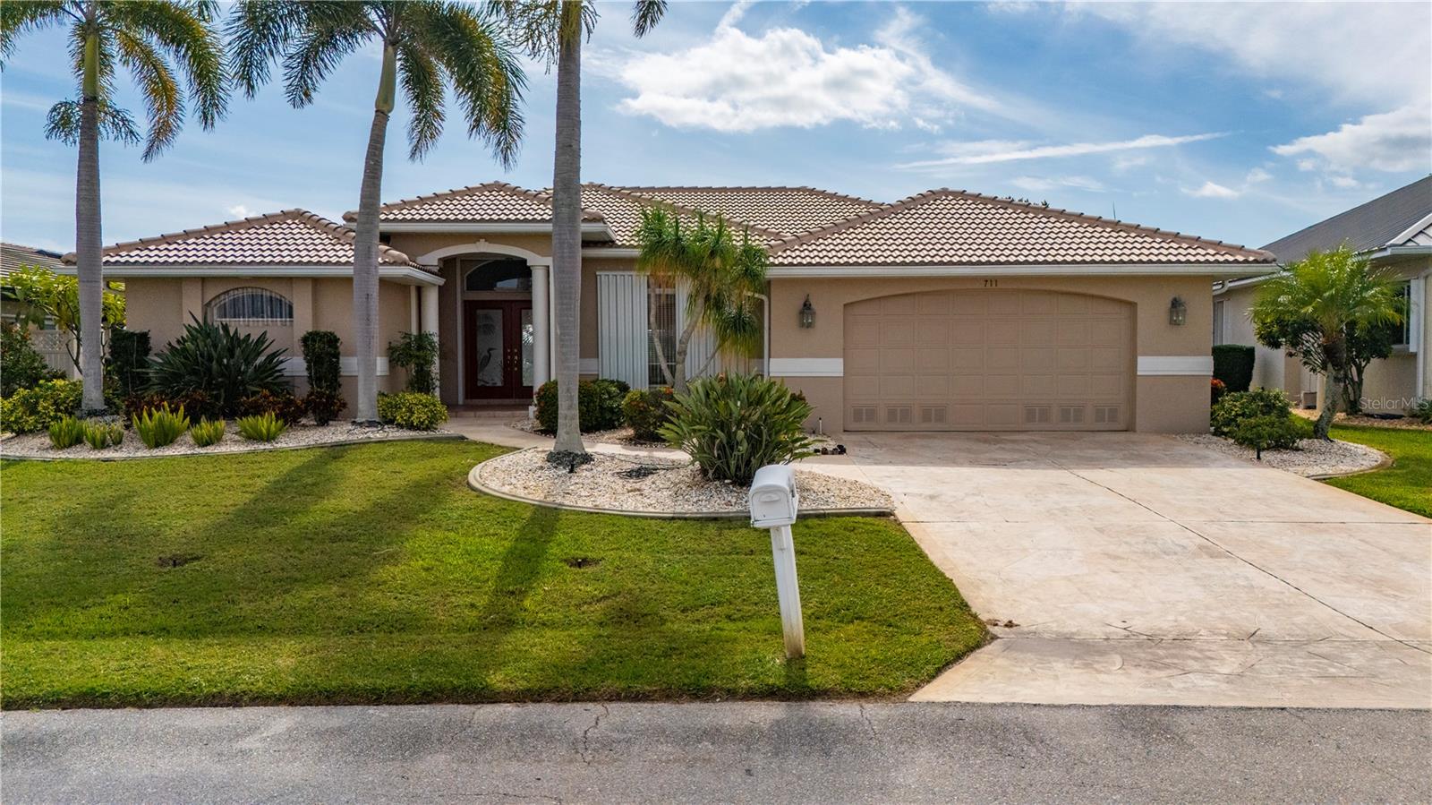 PUNTA GORDA ISLES SEC 11 - Residential