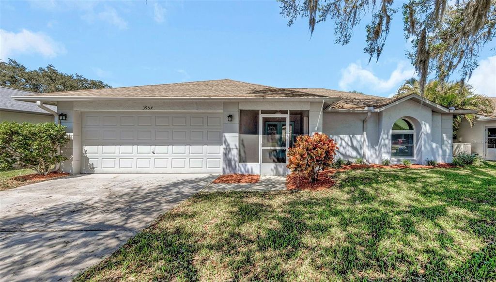 Photo of 3957 Tarpon Pointe Circle, Palm Harbor, FL 34684 (MLS # TB8482759)