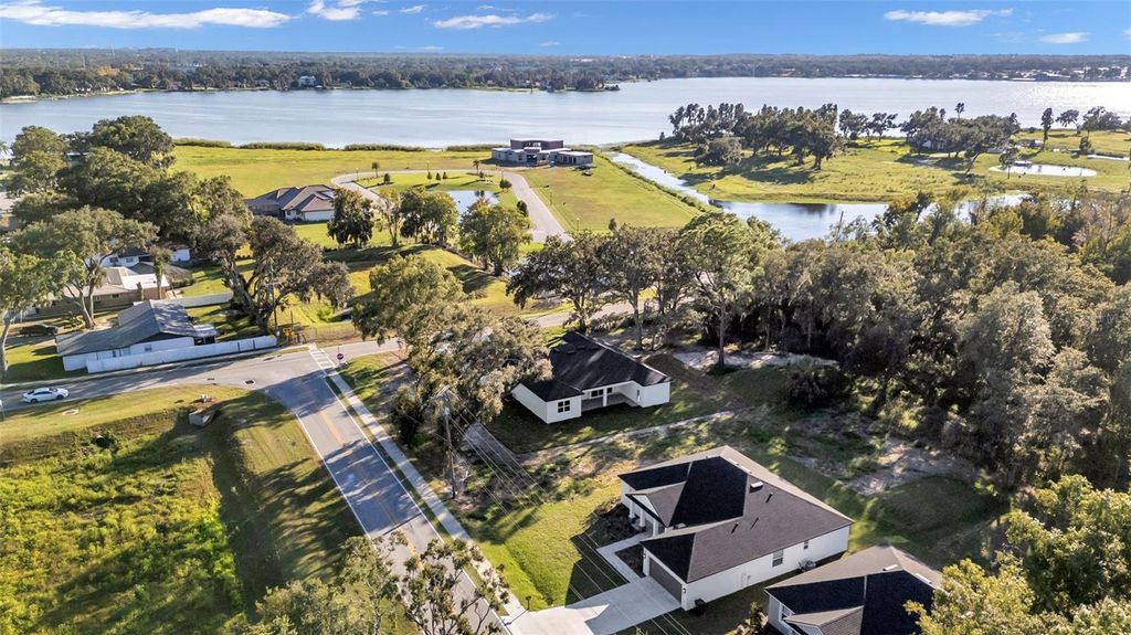 Photo of 296 E Daughtery Rd, Lakeland, FL 33809 (MLS # L4956838)