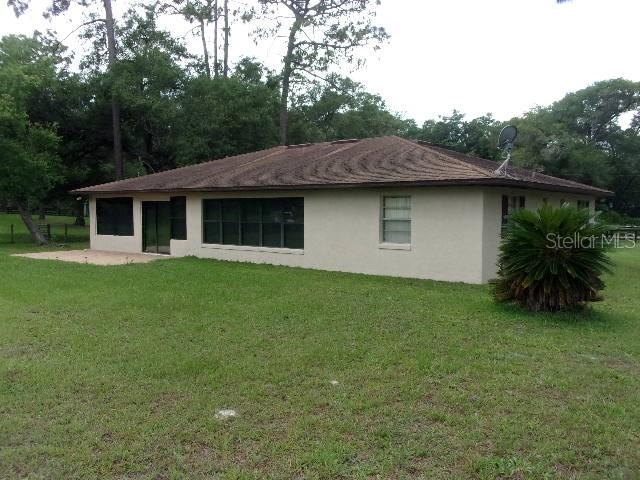 871 OAK TREE LANE