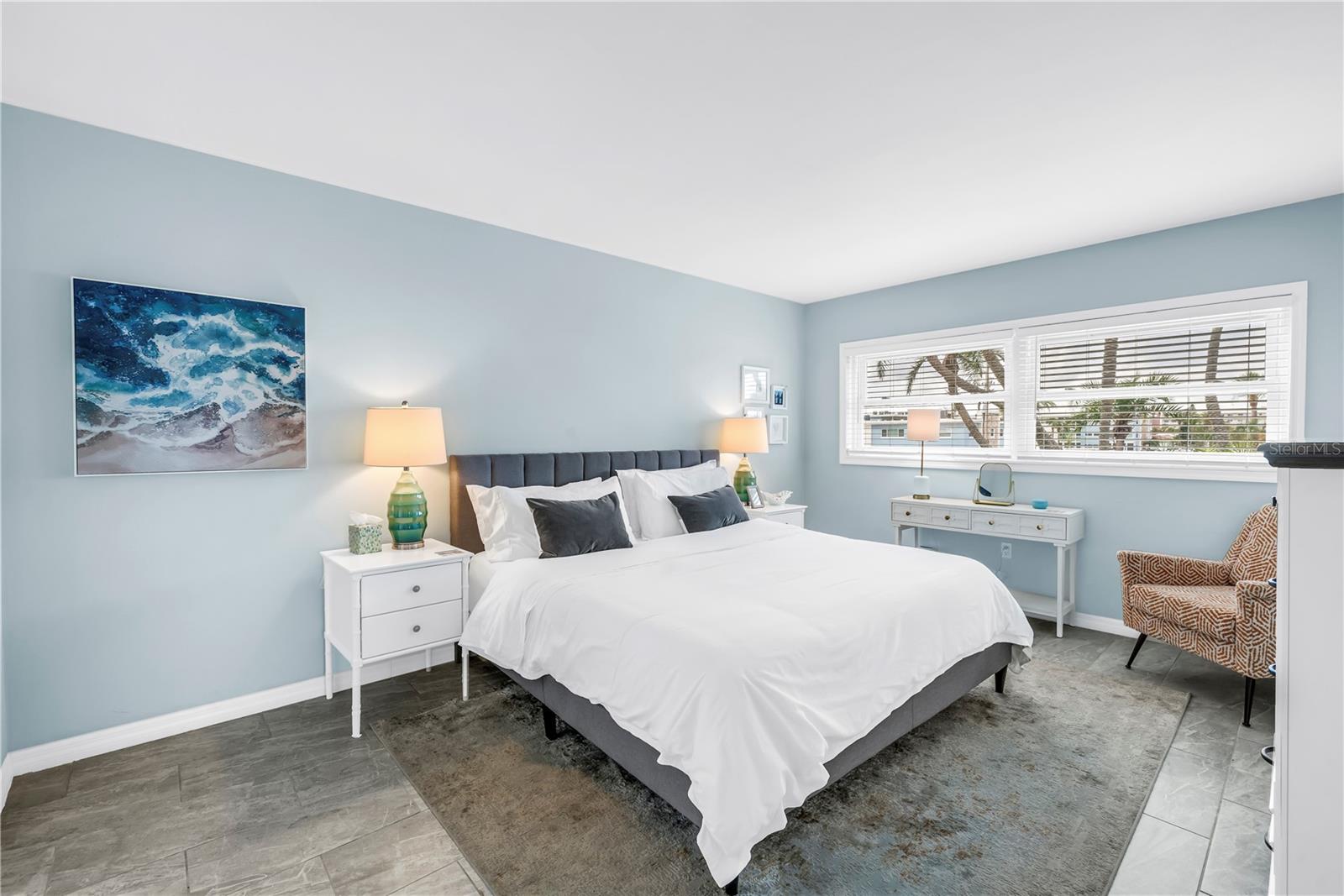 SYLVETTE CONDO - Residential