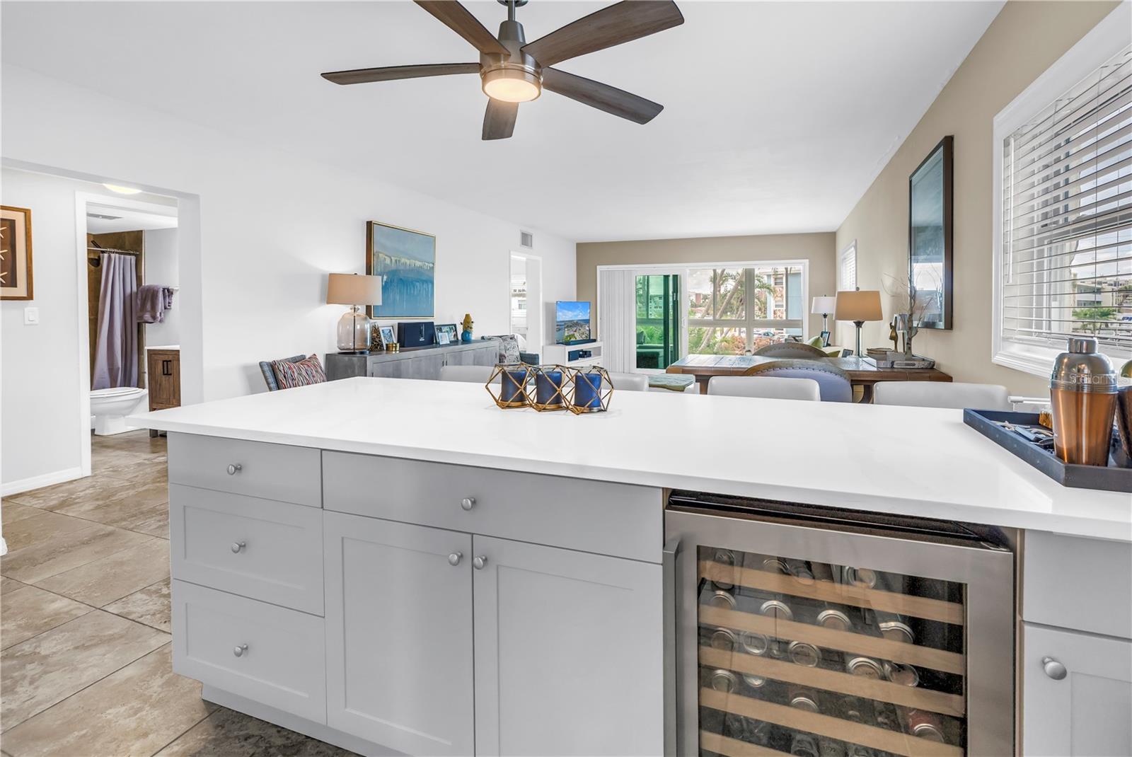 SYLVETTE CONDO - Residential