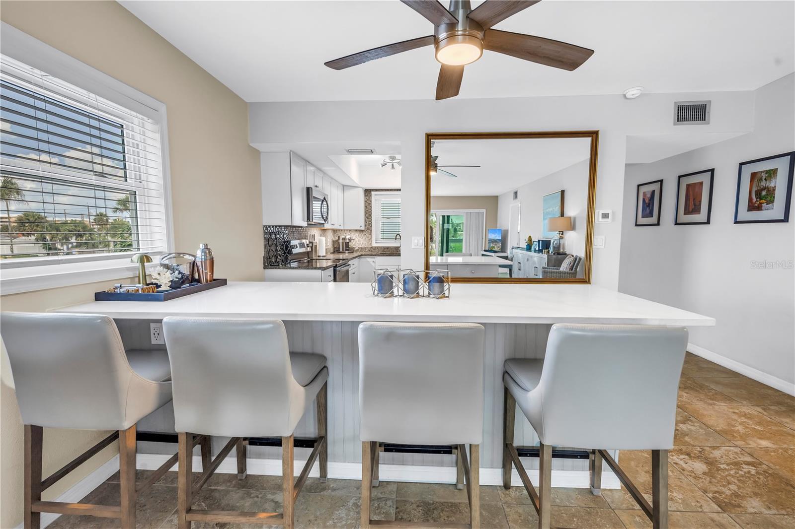 SYLVETTE CONDO - Residential