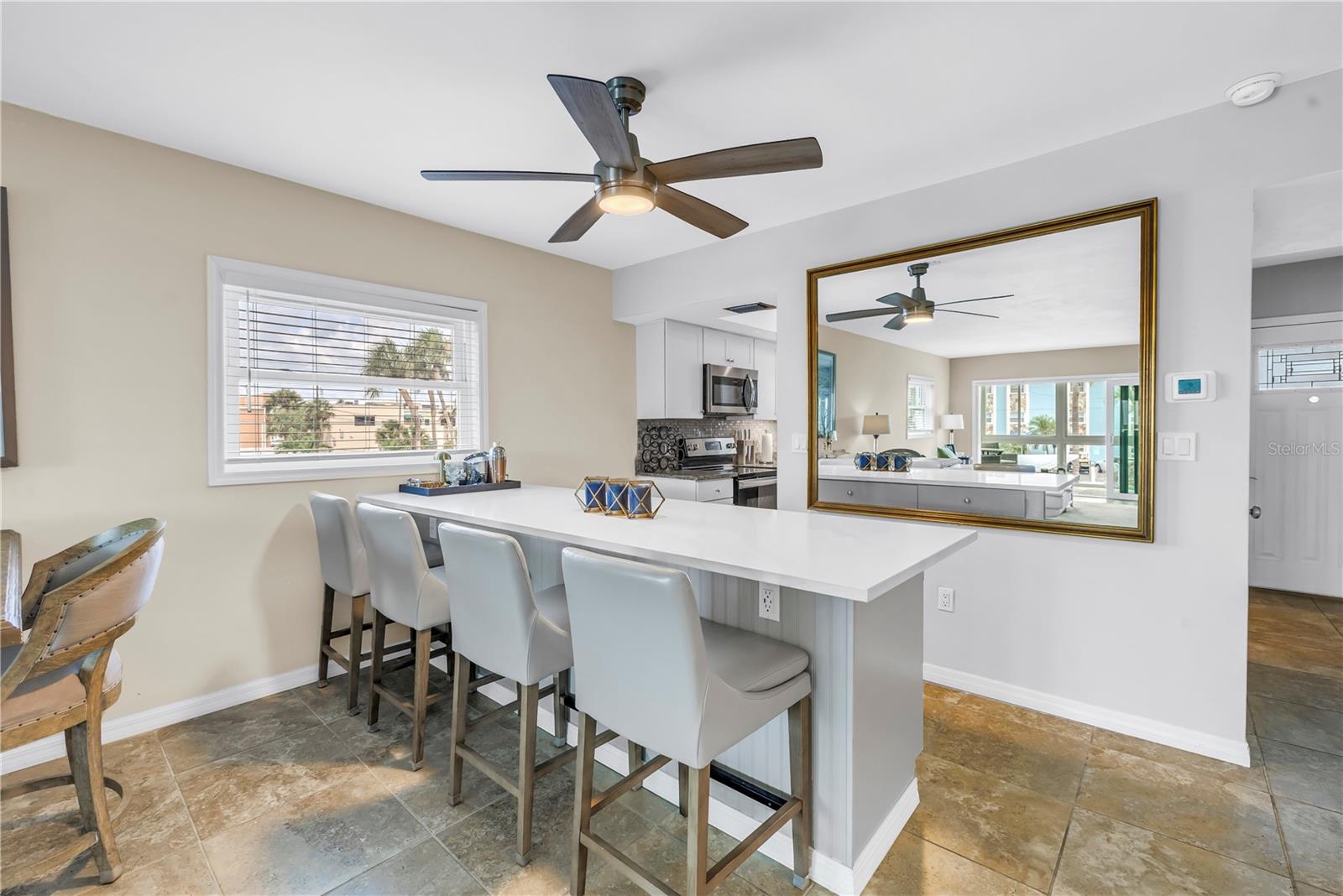 SYLVETTE CONDO - Residential