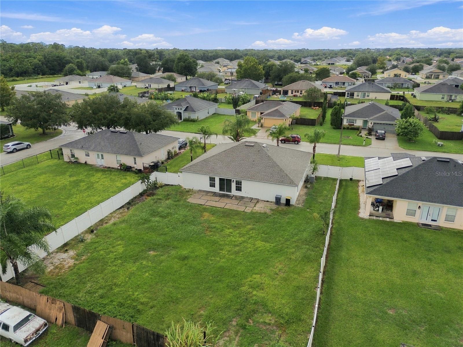 376 LAKE ELOISE POINTE DRIVE