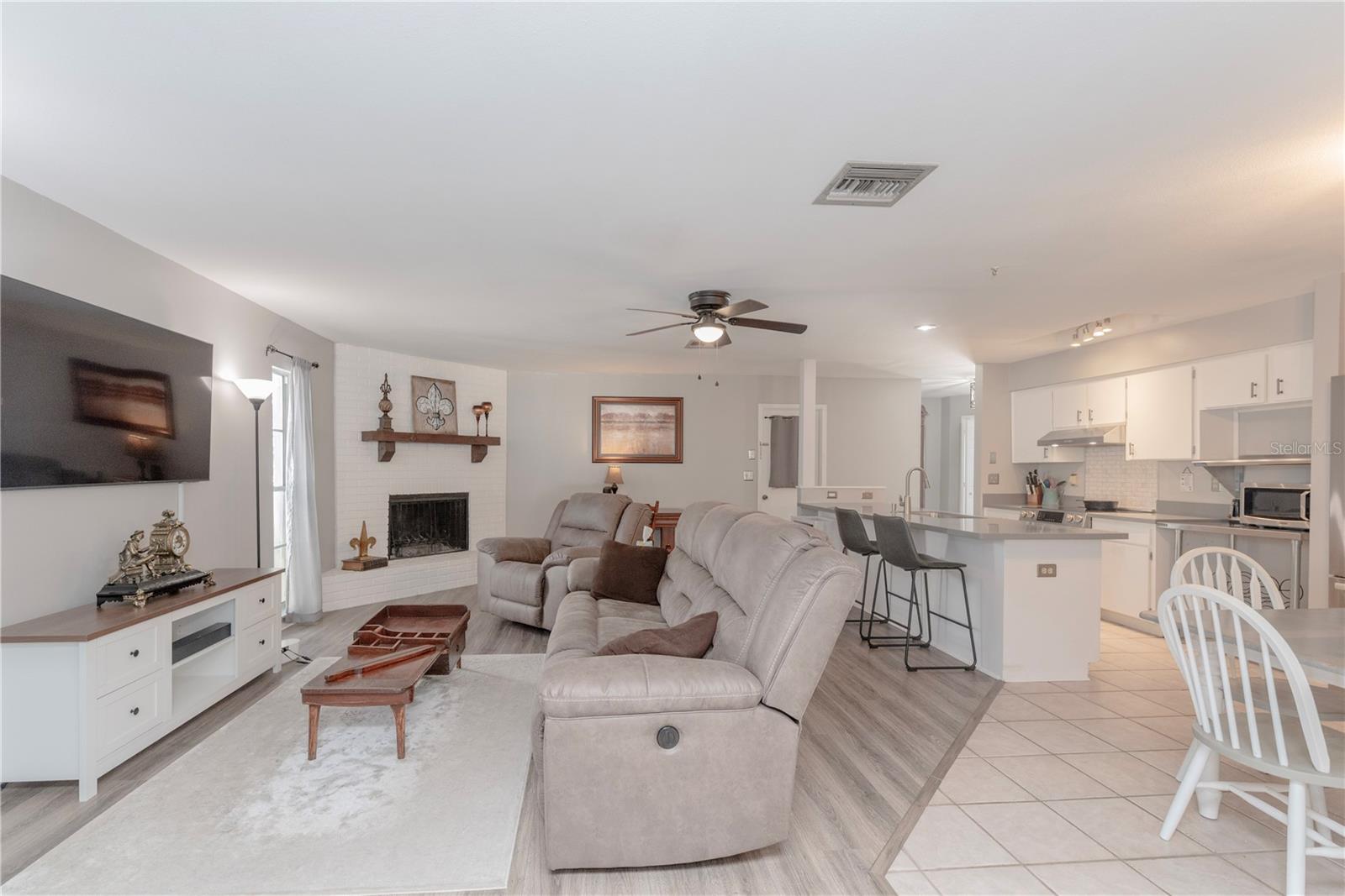 2320 CITRUS HILL ROAD