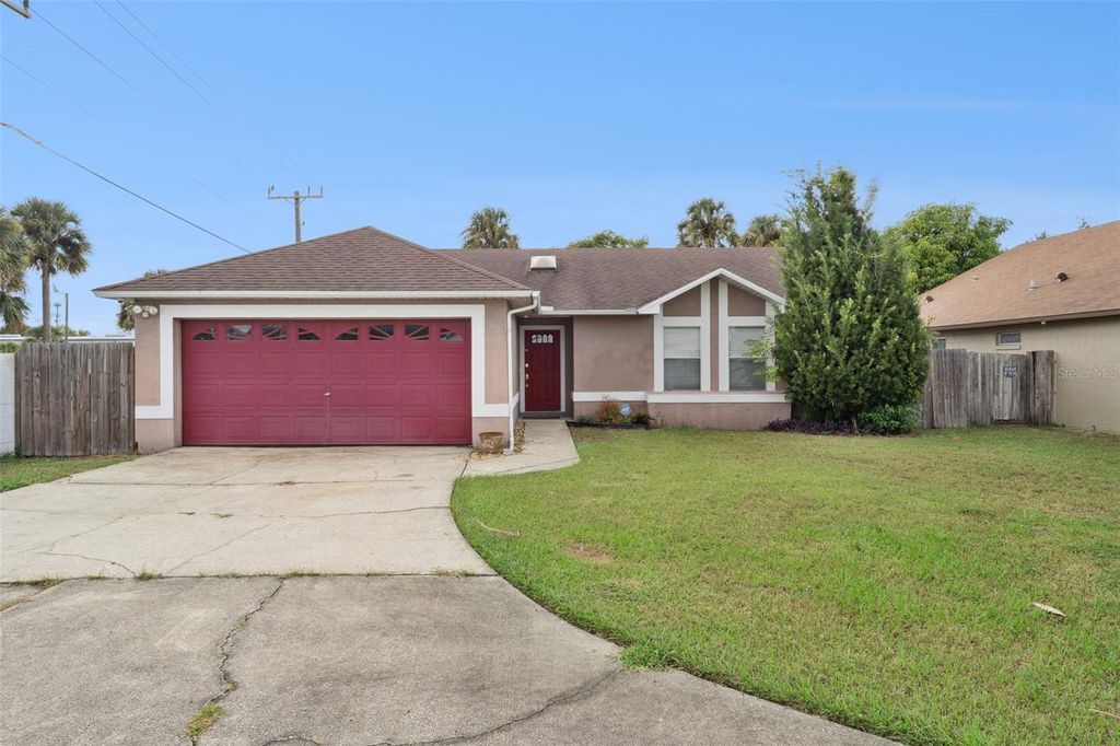Photo of 212 S Bristol Circle, Sanford, FL 32773 (MLS # O6349345)
