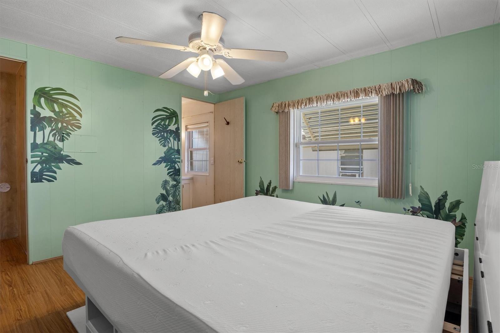 OAKWOOD ESTATES - Residential