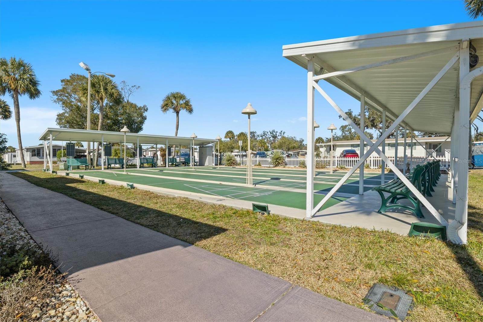 OAKWOOD ESTATES - Residential