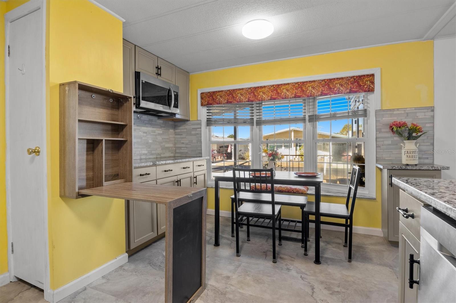 OAKWOOD ESTATES - Residential