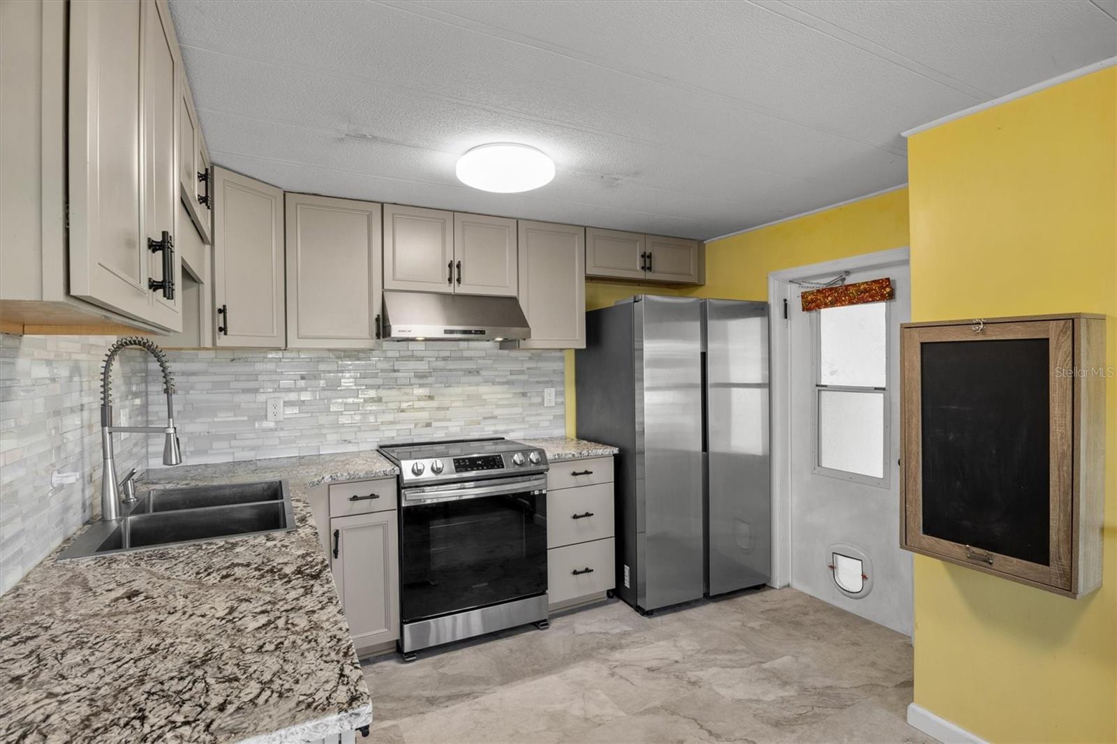 OAKWOOD ESTATES - Residential