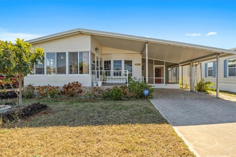 Photo of 4420 Limewood Street, Winter Haven, FL 33880 (MLS # S5142224)