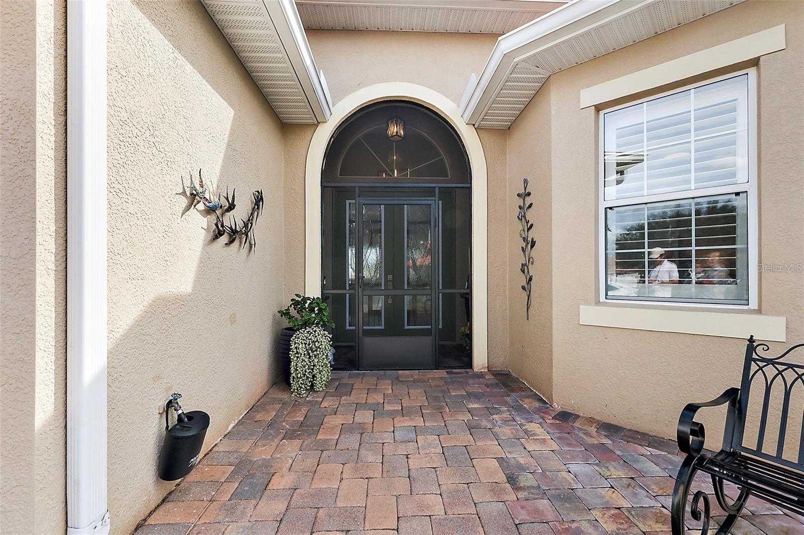 LAKESIDE LANDINGS - Residential