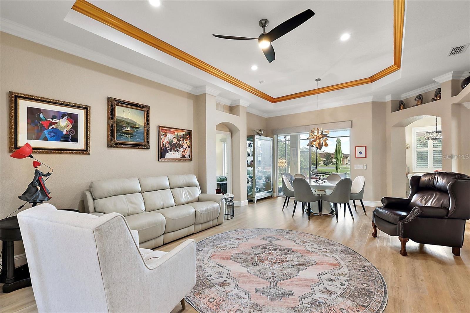 LAKESIDE LANDINGS - Residential