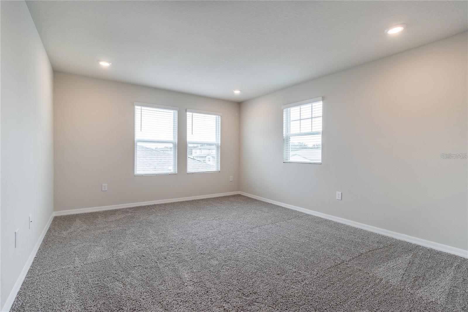 HAMMOCK RESERVE PH 1 - Residential Lease